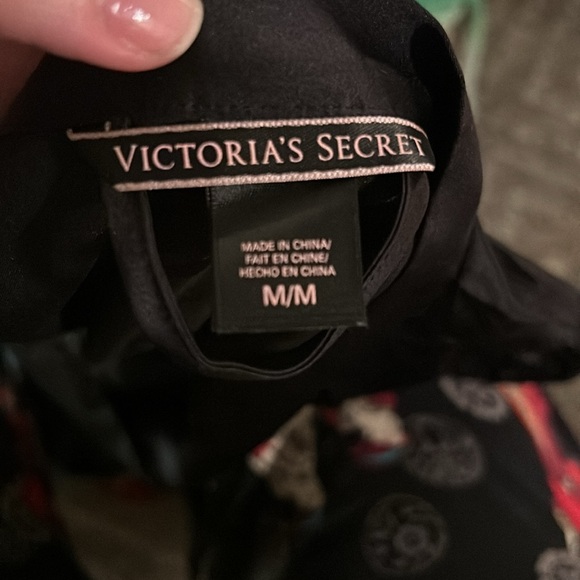 Victoria’s Secret Black Satin Robe - Picture 7 of 7